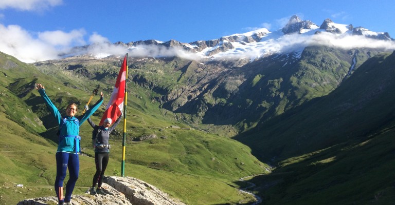 Mont Blanc Ultra Trail - A stunning morning to head into Italy from France: above the Mottets refuge